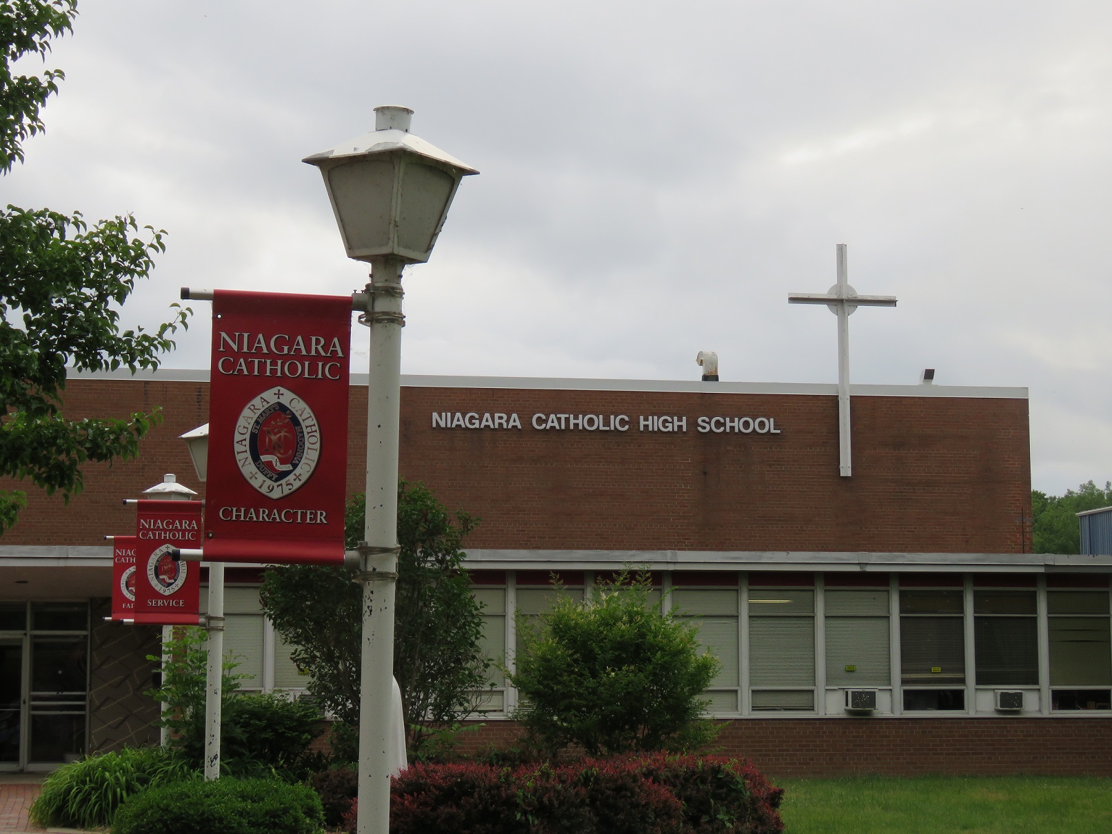 The outside of Niagara Catholic Junior and Senior High School. (Photo by David Yarger)